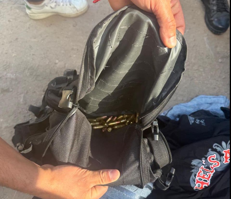 Violento enfrentamiento entre grupos de motociclistas en La Plata: tres heridos de bala, armas y motos incautadas