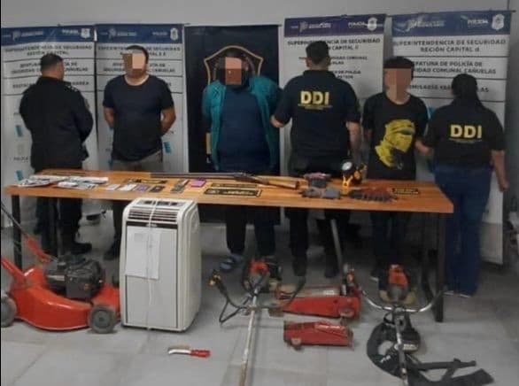 La DDI La Plata desbarató a una banda de delincuentes dedicada a cometer entraderas