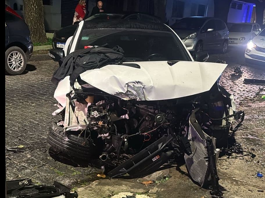 Persecución en La Plata terminó con un detenido por desobediencia y daño