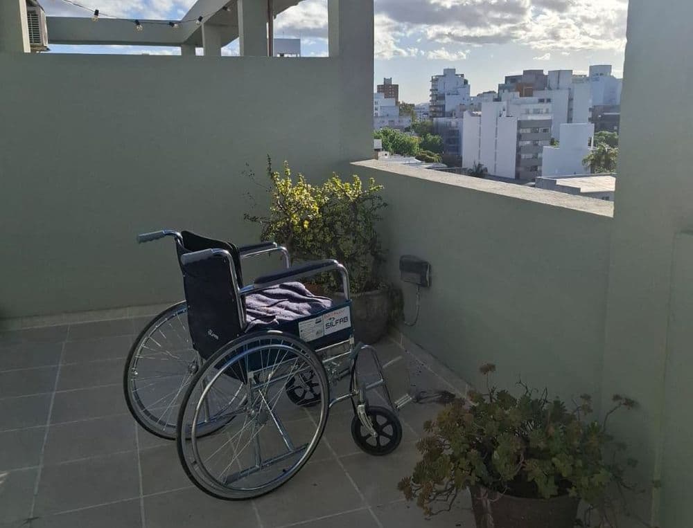 Hallaron muerto a un hombre de 81 años en La Plata