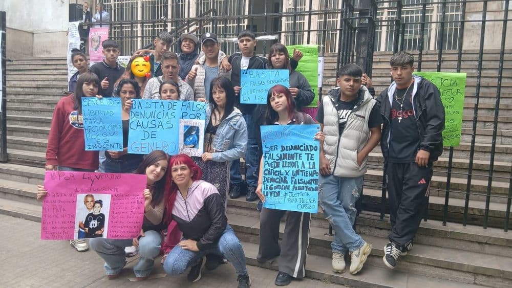 Clamor de inocencia a favor de Héctor Carrizo en La Plata: “Nos quitaron cinco años de su vida