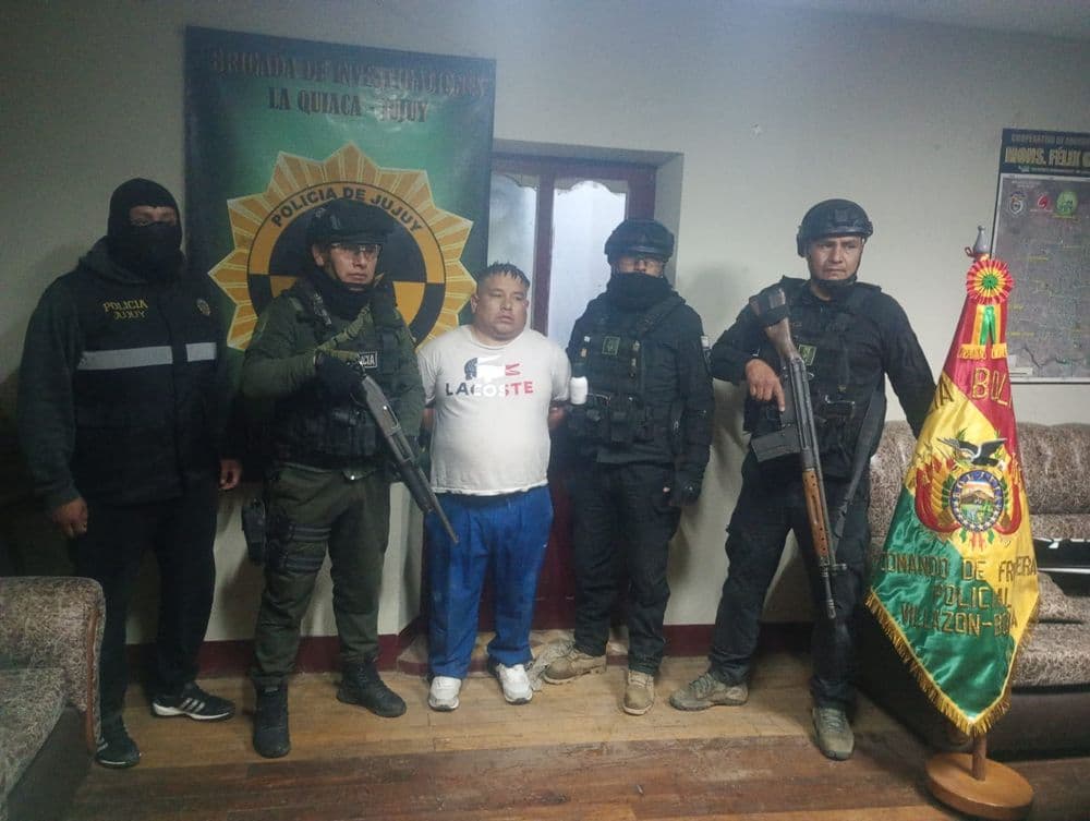 Trasladaron a Buenos Aires al quinto detenido por el triple crimen de Florencio Varela