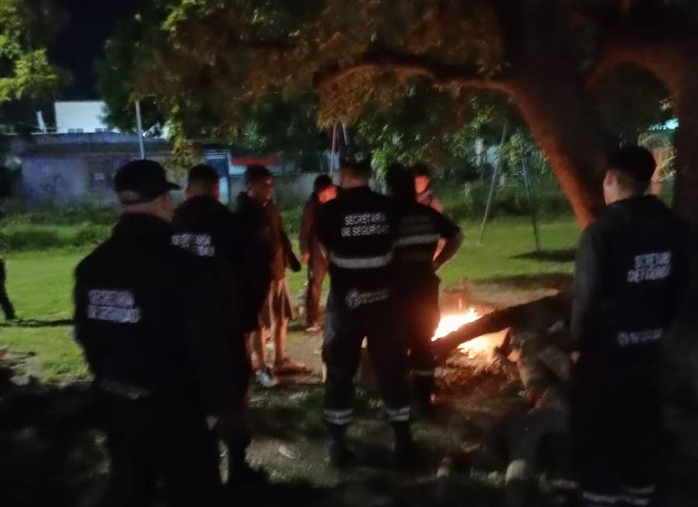 La Plata: desalojaron a cuatro personas que ocupaban el espacio público en 72 y 3