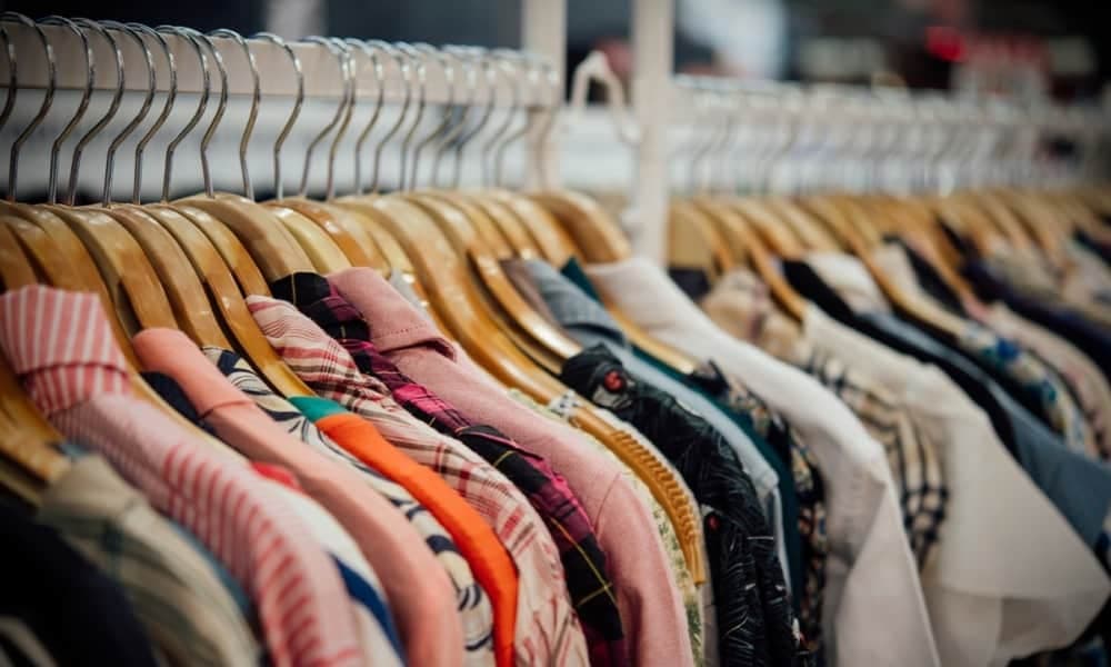 Por la crisis, la ropa desplaza a los juguetes en el Día del Niño