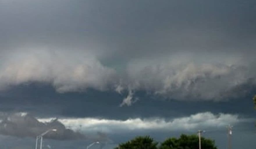 La Plata, Berisso y Ensenada bajo alerta amarilla por tormentas fuertes y posible caída de granizo