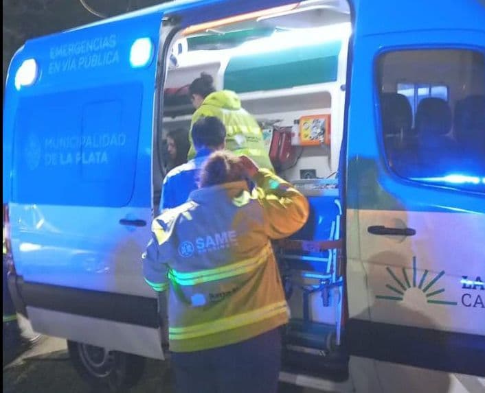 Un hombre de 82 años se desvaneció y murió en plena calle