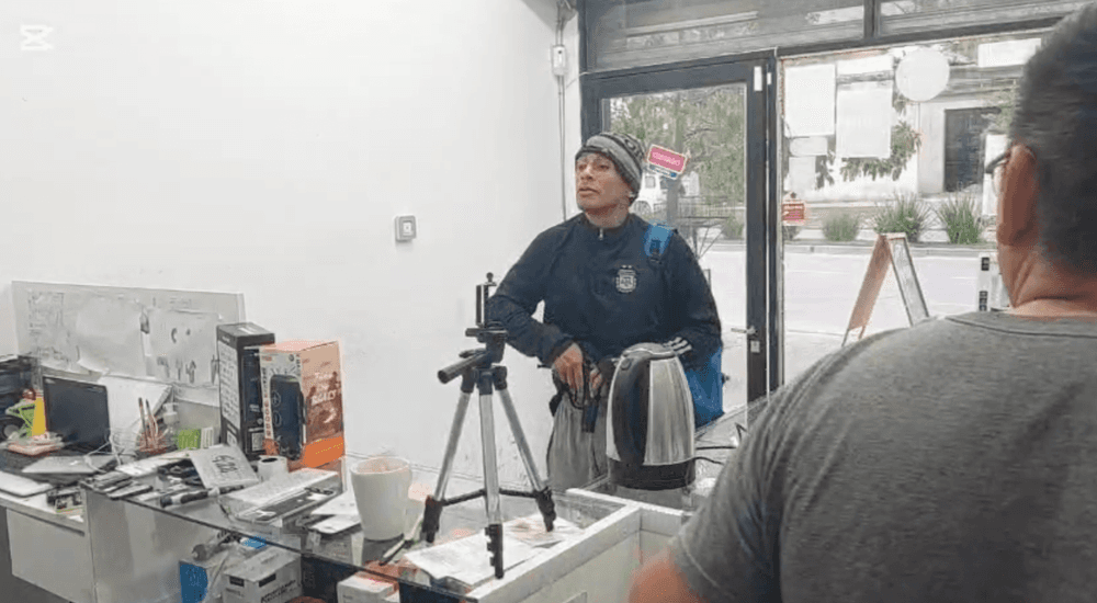 La Plata: Intento de robo en un local de artículos electrónicos frustrado por el comerciante