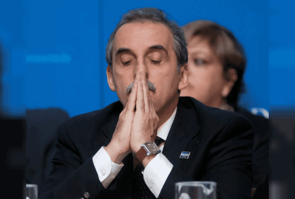 La Corte dejó firme dos condenas contra Guillermo Moreno y lo inhabilitó para ejercer cargos públicos