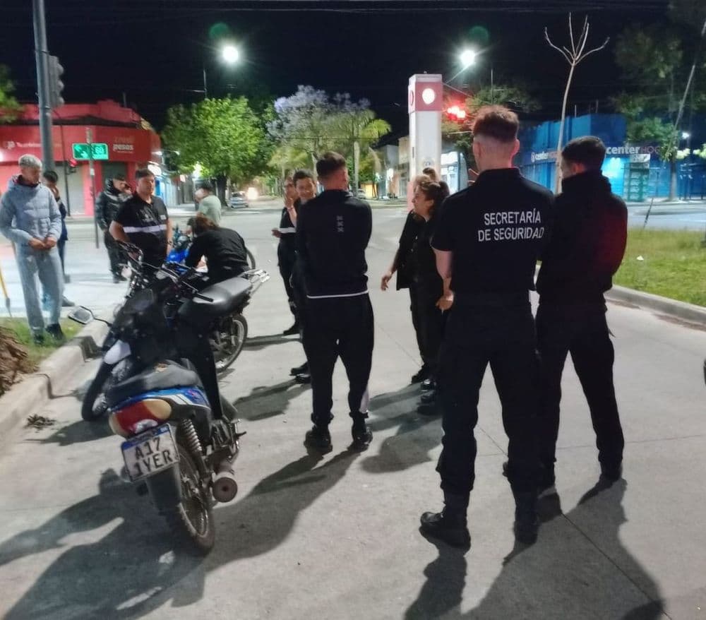 La Plata: operativo en Plaza de la Madre evitó una concentración masiva de motociclistas