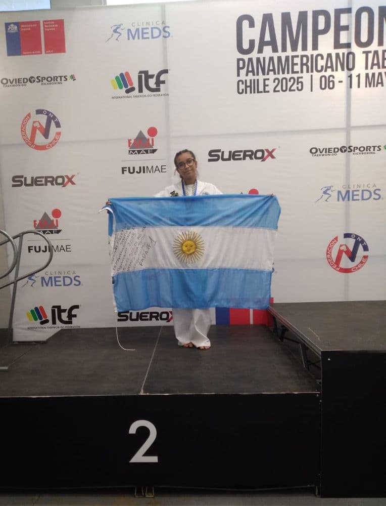 Maia Catro, joven promesa del taekwondo platense, subcampeona panamericana y finalista bonaerense