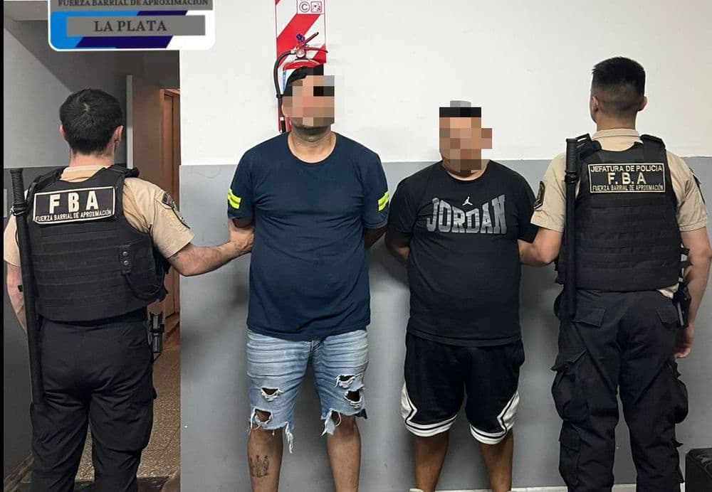 Dos detenidos y acusados de integrar una banda delictiva que perpetro un robo en Villa Elisa